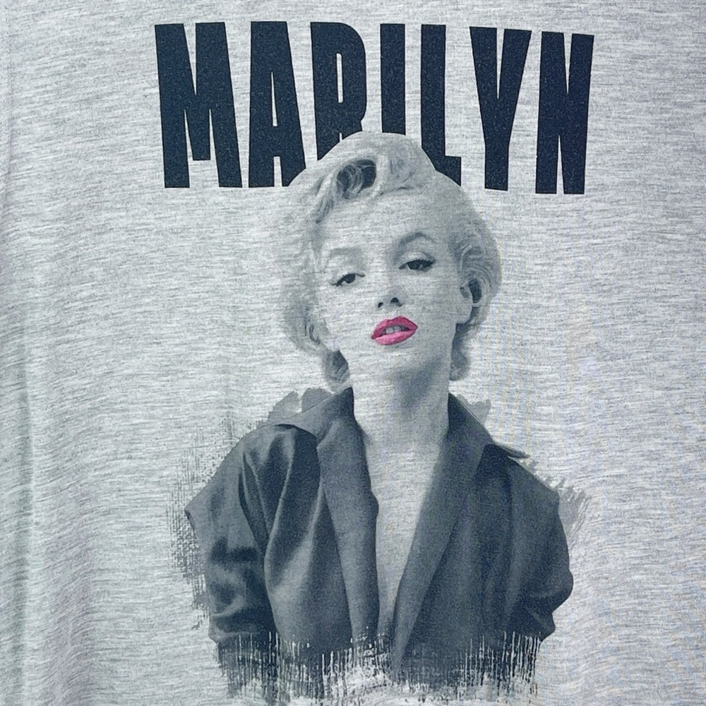 Marilyn Monroe Women's XL Graphic Tank Top Gray Grunge Sleeveless Portrait Retro - Picture 2 of 5